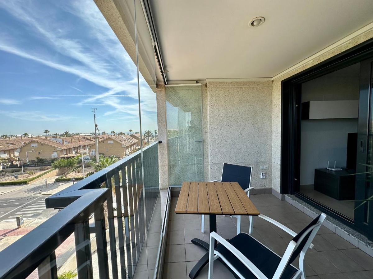 شقة Sunny Patacona Seaview فالنسيا المظهر الخارجي الصورة
