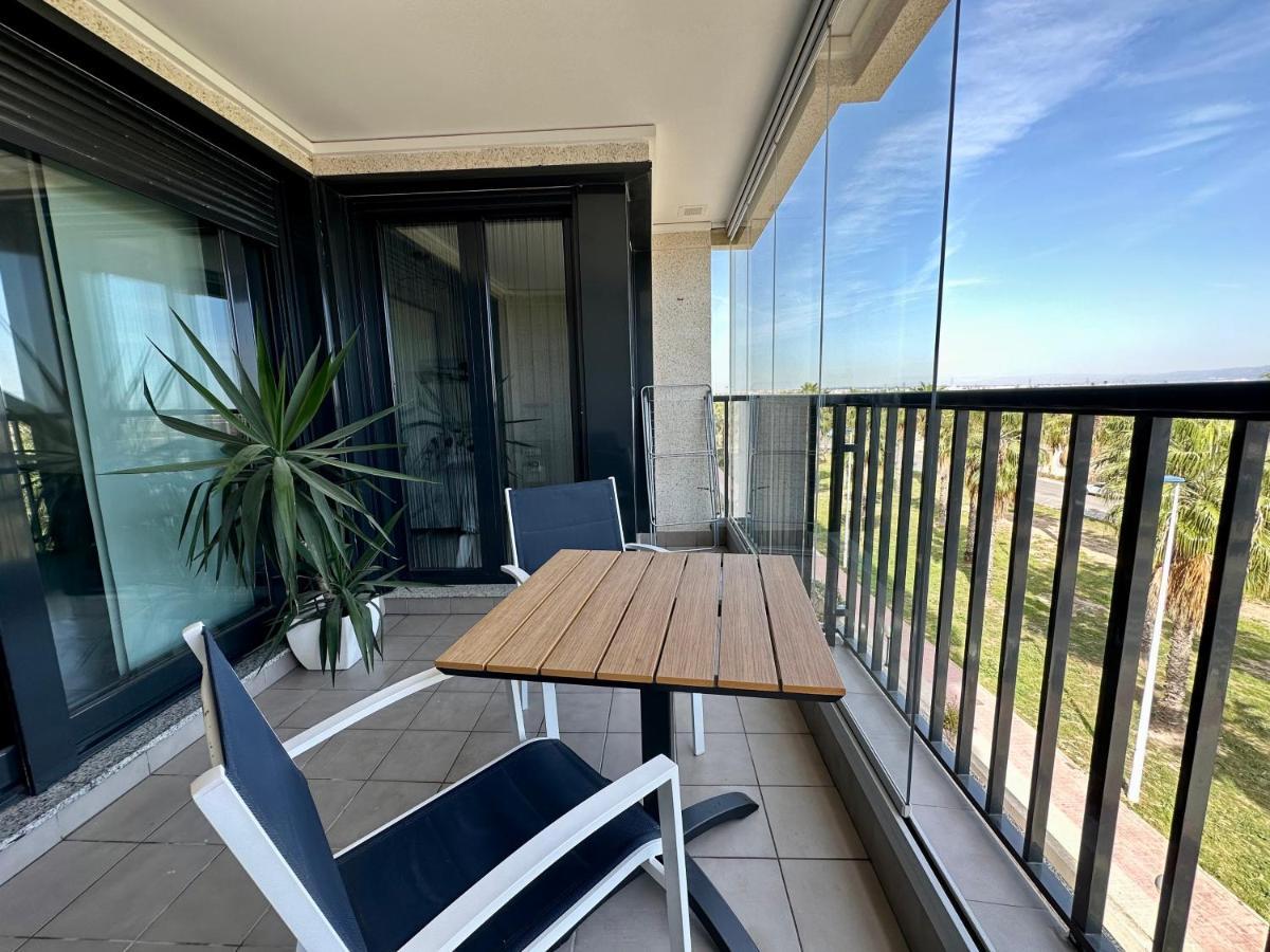 شقة Sunny Patacona Seaview فالنسيا المظهر الخارجي الصورة
