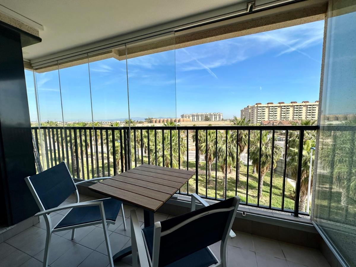 شقة Sunny Patacona Seaview فالنسيا المظهر الخارجي الصورة